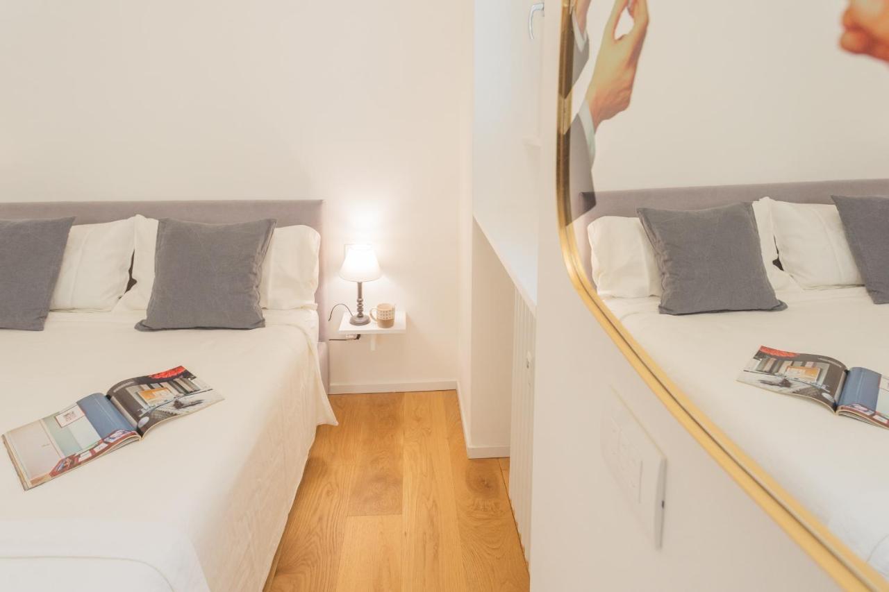 A Step From The Lake Apartment By Rent All كومو المظهر الخارجي الصورة
